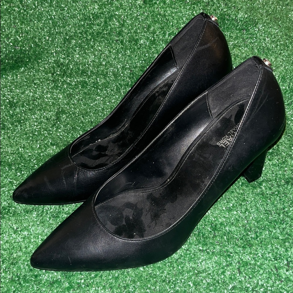 Michael,Michael Kors Black Leather Pointy Toe Heels Size 9.5M